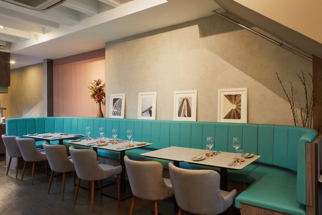 Encore by Rhubarb - Banquet Seating Booth